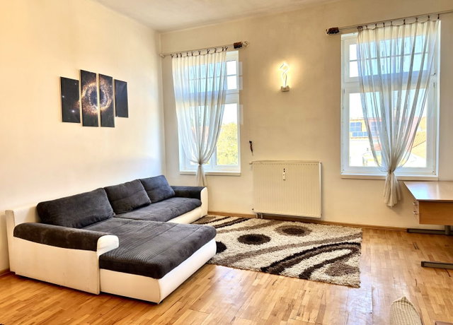 Kiadó téglalakás, albérlet, Debrecenben 300 E Ft / hó, 2 szobás