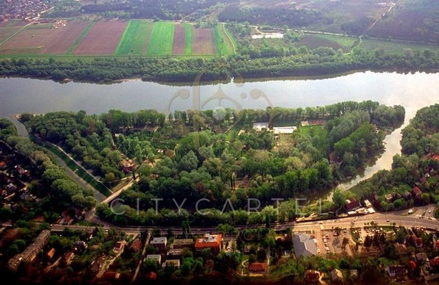 Eladó ipari ingatlan, Szentendrén 2500 M Ft / költözzbe.hu