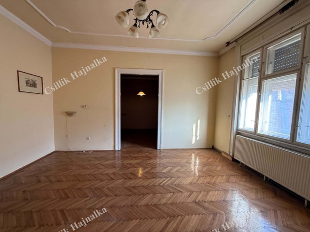 Eladó téglalakás, Szolnokon, Szapáry utcában 36.5 M Ft