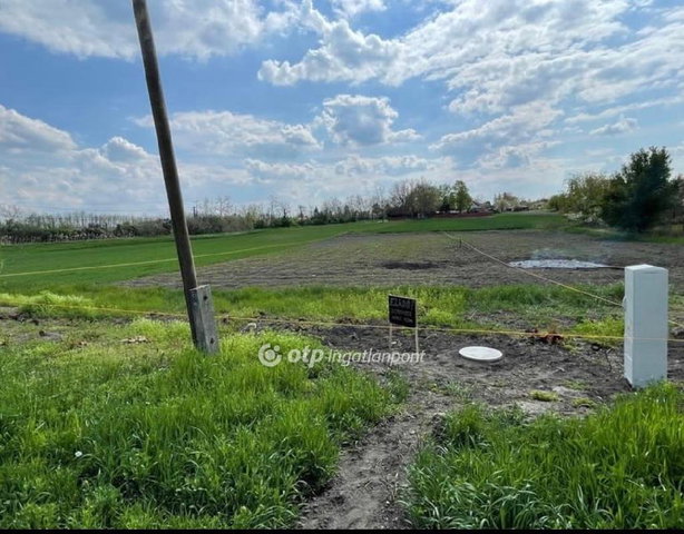Eladó telek, Balatonszabadiban 27.9 M Ft / költözzbe.hu