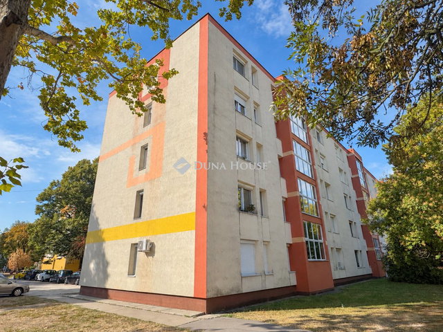 Eladó téglalakás, Budapesten, XVIII. kerületben 31.49 M Ft