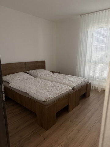 Eladó panellakás, Pakson 45.9 M Ft, 2 szobás