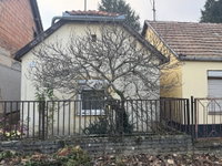 Eladó családi ház, Pécsett, Hamvas utcában 12.9 M Ft, 1 szobás