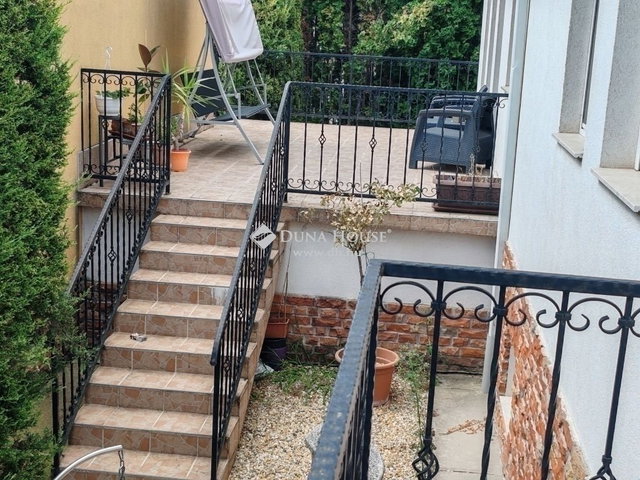 Eladó ikerház, Budapesten, XVII. kerületben 160 M Ft, 5 szobás