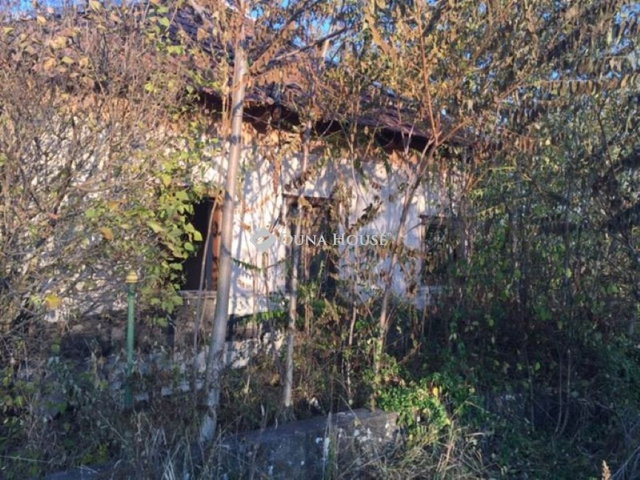 Eladó telek, Mezőtárkányon, Móra Ferenc úton 4.5 M Ft