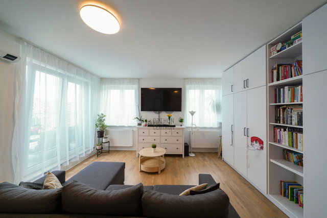 Eladó téglalakás, Budapesten, X. kerületben 141.9 M Ft, 3 szobás