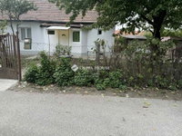 Eladó ikerház, Dorogon, Aradi Vértanúk utcában 65 M Ft