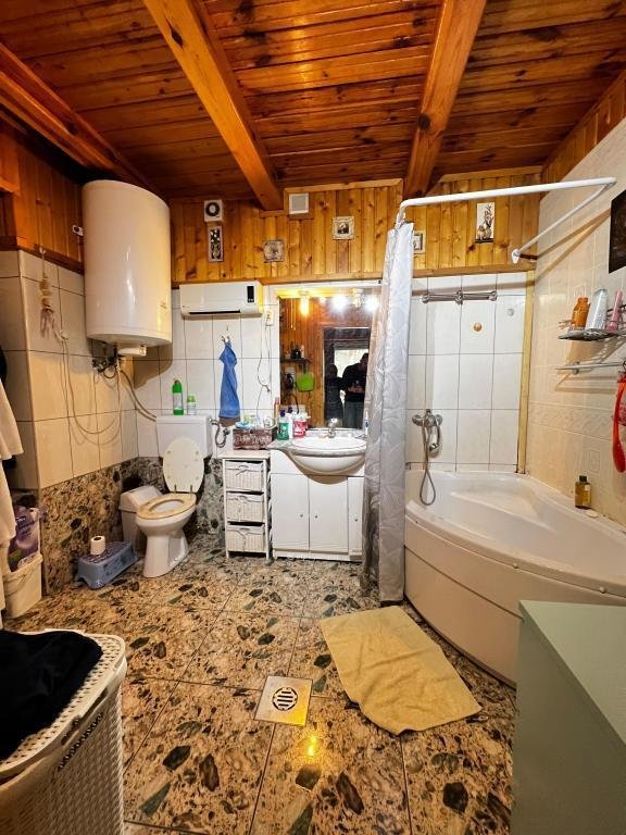 4 bed · 149m² · 79.000.000 ft