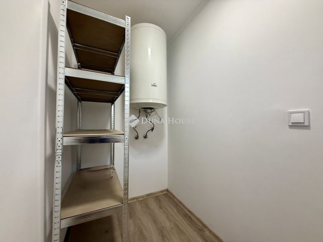 Eladó családi ház, Szentgálon 64.9 M Ft, 2 szobás