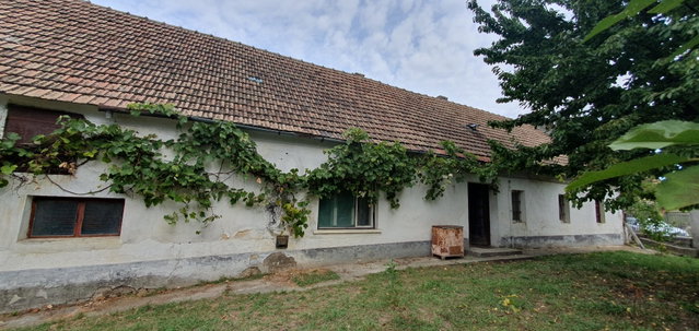 Eladó családi ház, Szentgálon 24.9 M Ft, 2 szobás