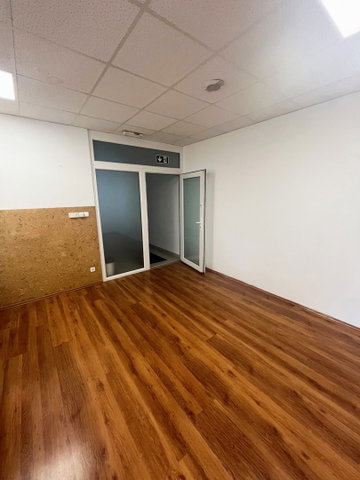 Kiadó iroda, Budapesten, XXI. kerületben 430 E Ft / hó, 3 szobás