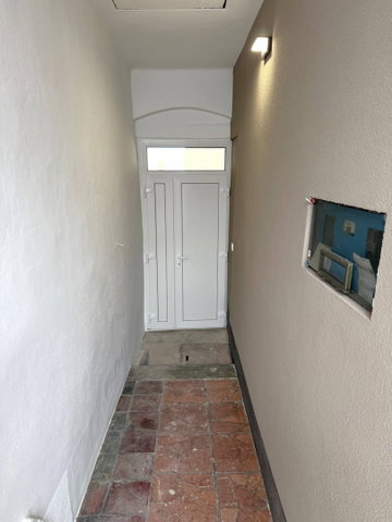Eladó családi ház, Pécsett 54.9 M Ft, 3 szobás