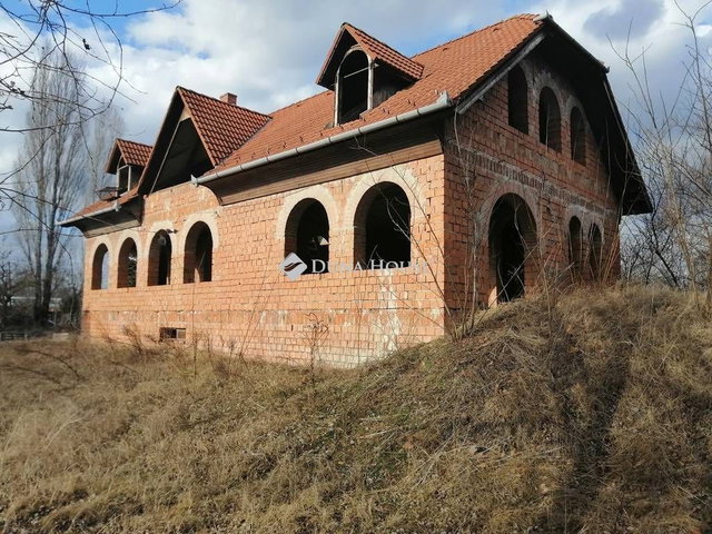 Eladó családi ház, Kecskeméten 42 M Ft, 4 szobás