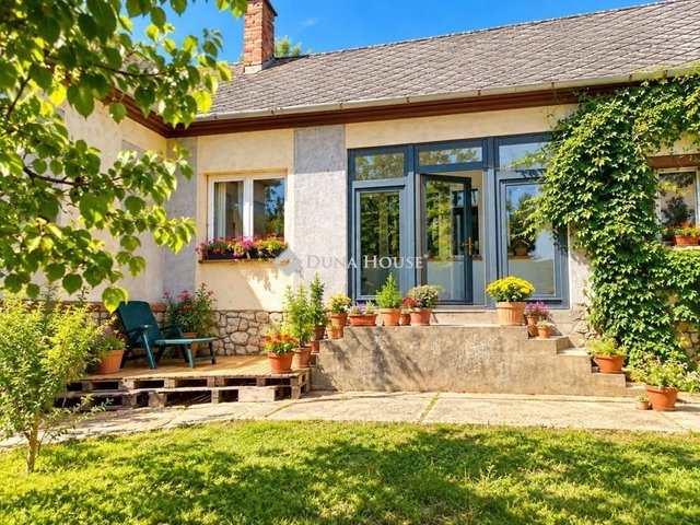 Eladó családi ház, Boldogasszonyfán 49.5 M Ft, 3 szobás