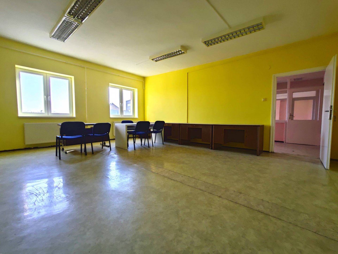 Üzlethelyiség · 1 hálószoba · 39 m² · 136.500 Ft