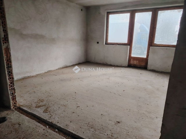 Eladó családi ház, Ruzsán 50 M Ft, 4 szobás