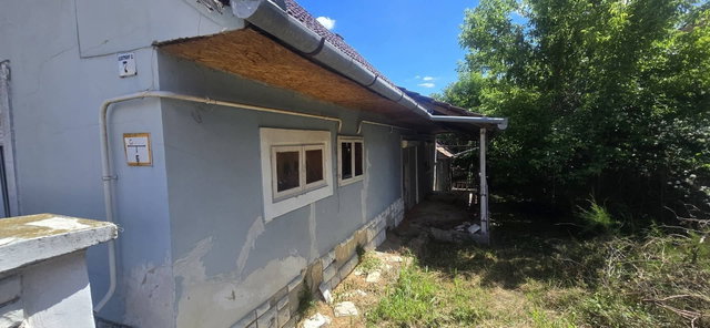 Eladó családi ház, Bonyhádon, Alkotmány utcában 10.15 M Ft