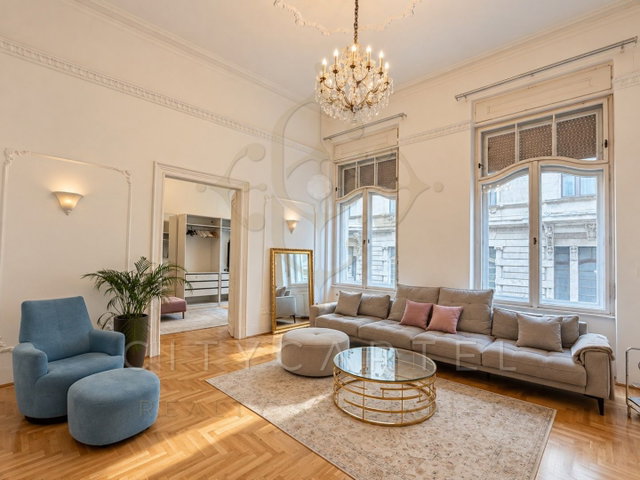 Kiadó téglalakás, albérlet, Budapesten, V. kerületben, 3 szobás