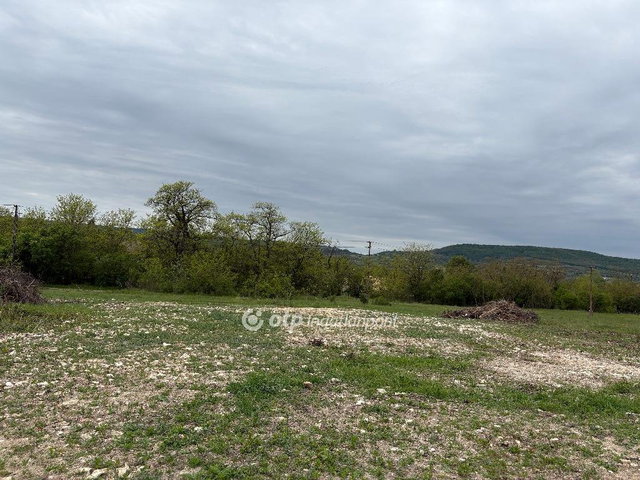 Eladó telek, Lesencetomajon 12.5 M Ft / költözzbe.hu