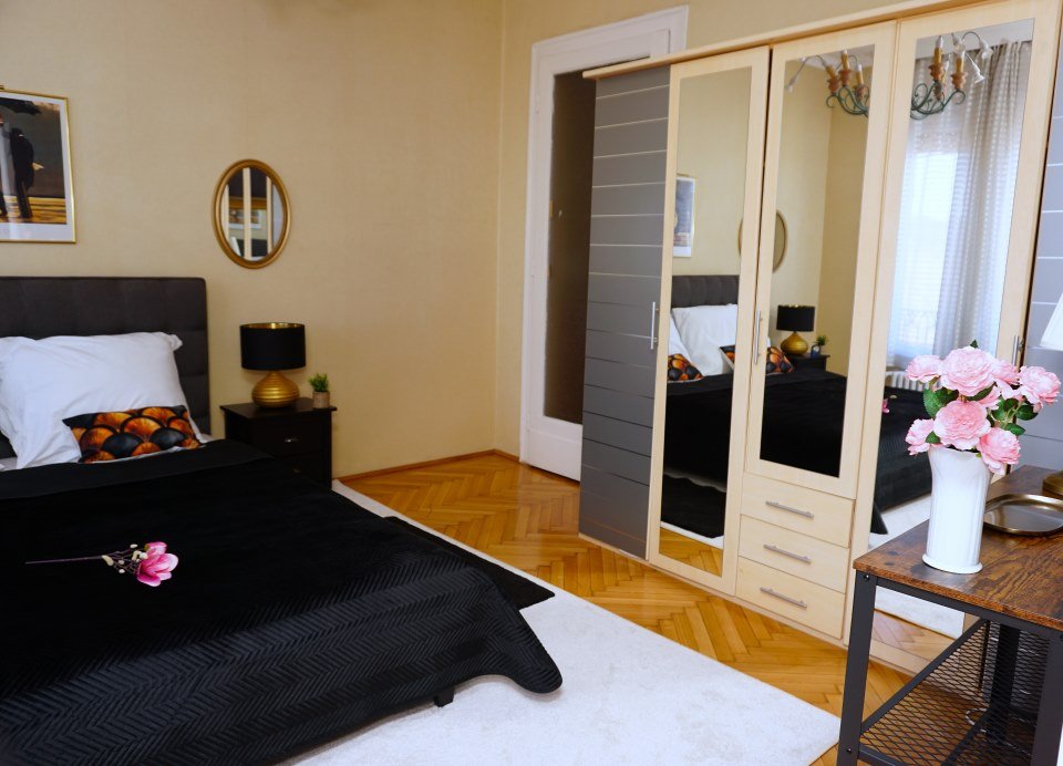 3 bed · 81m² · 395.000 ft