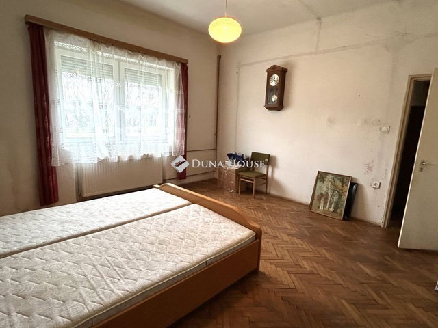 Eladó családi ház, Bajánsenyén 34.9 M Ft, 5 szobás
