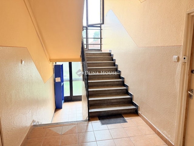 Eladó téglalakás, Monoron 45 M Ft, 2 szobás