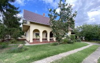 Eladó családi ház, Zsombón 88.7 M Ft, 4+1 szobás