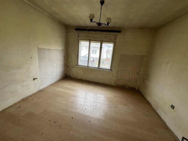 Eladó családi ház, Petriventén 14.9 M Ft, 3 szobás