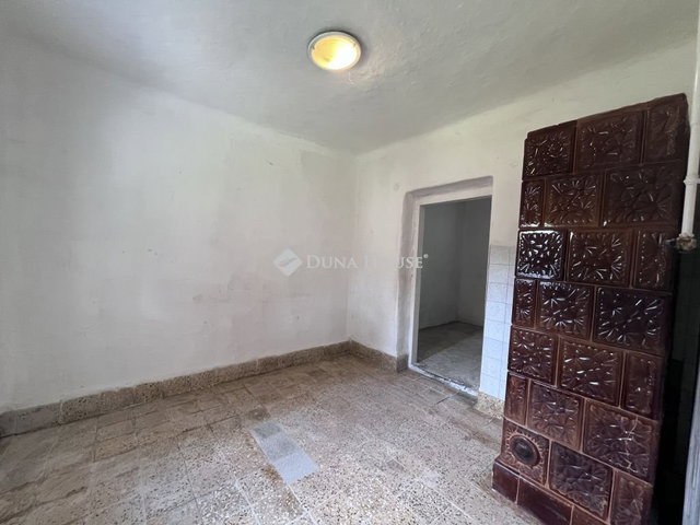 Eladó családi ház, Tiszacsegén, Toldi utcában 10.6 M Ft