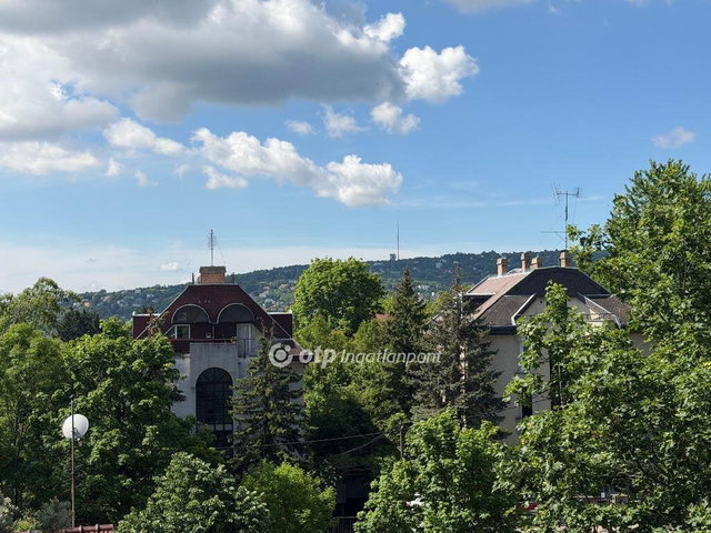 Eladó téglalakás, Budapesten, II. kerületben 129.9 M Ft