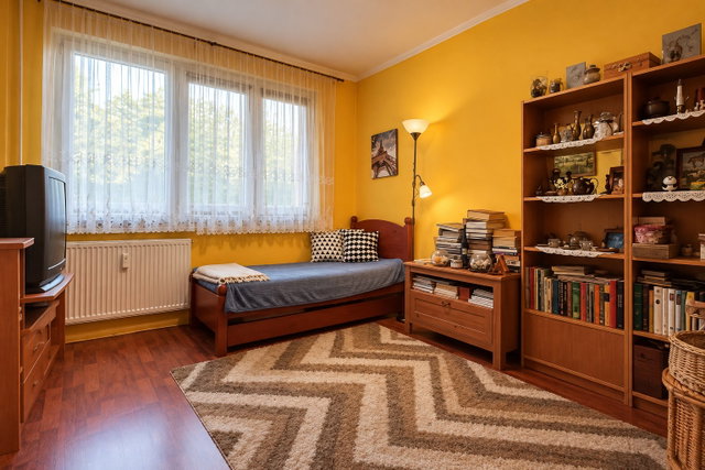 Eladó panellakás, Székesfehérvárott 50.99 M Ft, 2 szobás