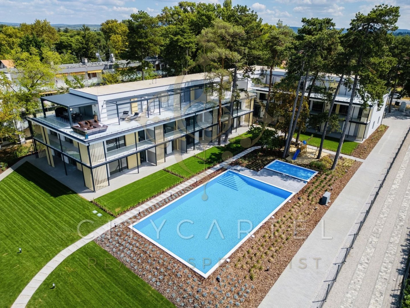 3 bed · 112m² · 194.000.000 ft