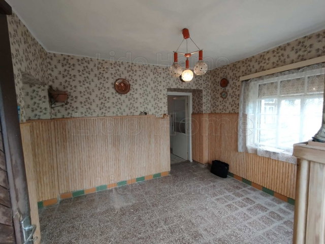 Eladó családi ház, Türjén 14.9 M Ft, 2+1 szobás
