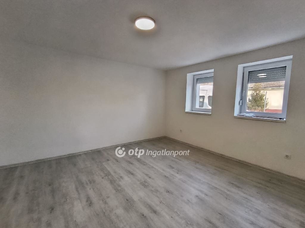 2 bed · 70m² · 45.900.000 ft