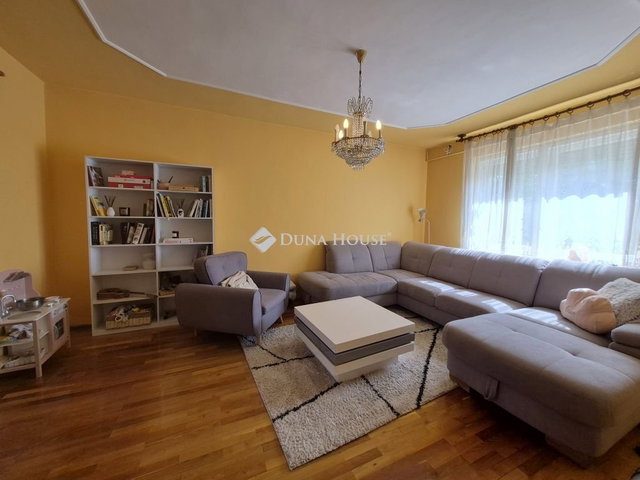 Eladó családi ház, Zalaegerszegen 59 M Ft, 3 szobás