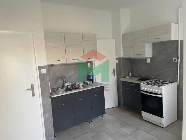 Eladó családi ház, Ürömön 169 M Ft, 8 szobás