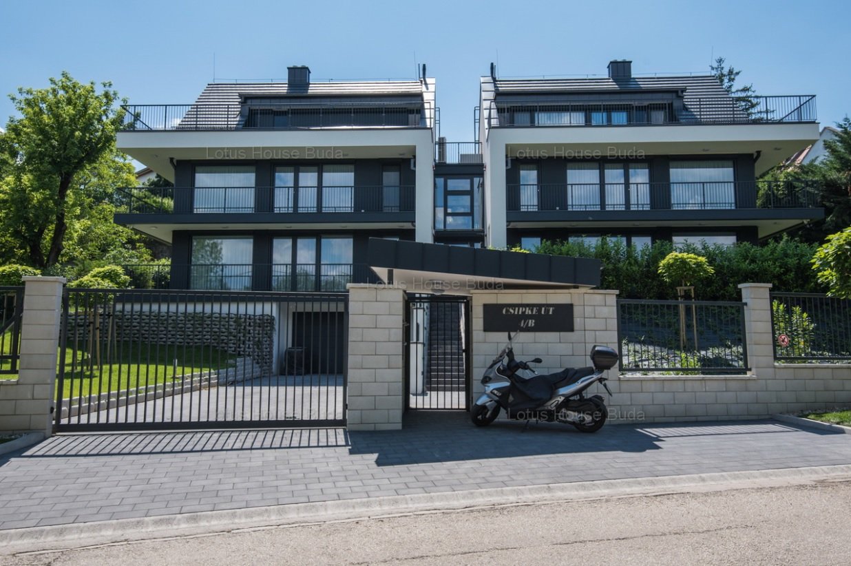 3 bed · 100m² · 898.425 ft
