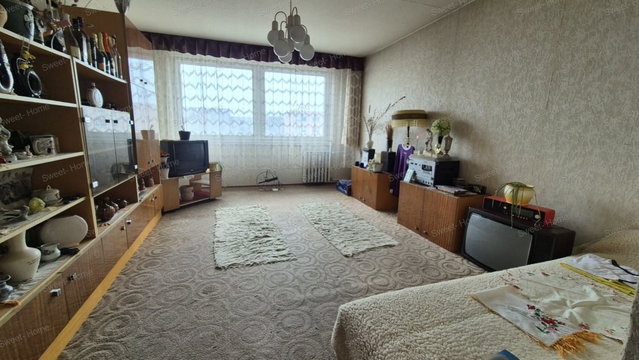 Eladó panellakás, Kecskeméten 34.9 M Ft, 2 szobás
