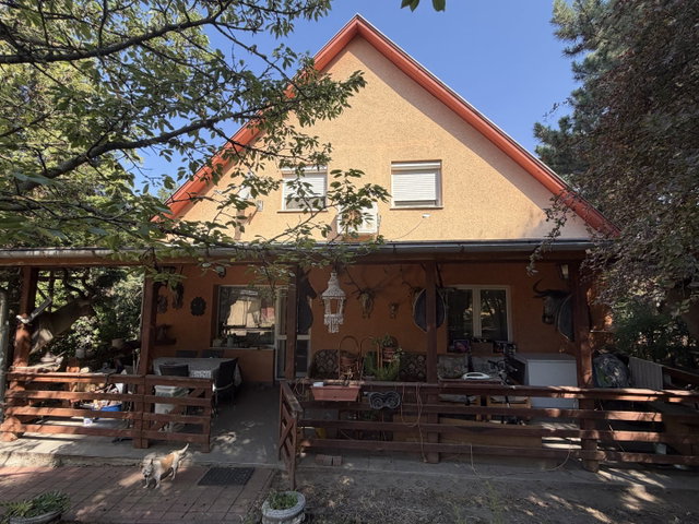 Eladó családi ház, Erdőkertesen, Fő úton 118.89 M Ft