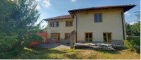 Eladó családi ház, Komáromban 131.2 M Ft, 5 szobás