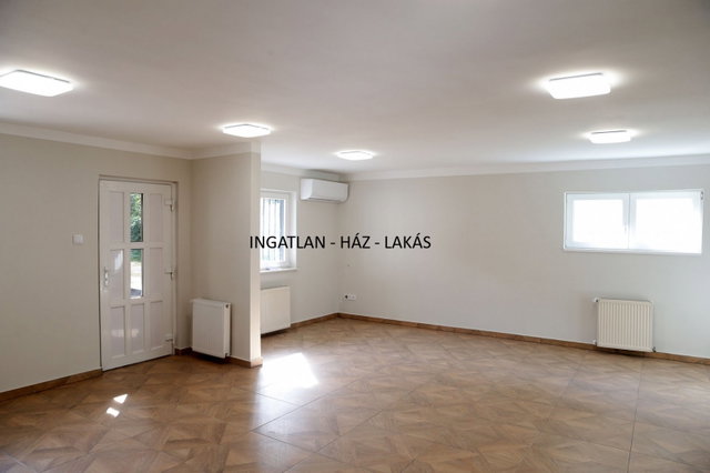 Eladó családi ház, Budapesten, XI. kerületben 489.99 M Ft