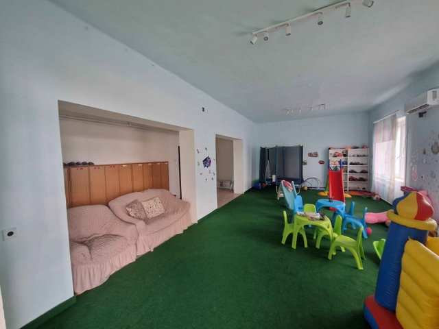 Eladó üzlethelyiség, Szolnokon 48 M Ft / költözzbe.hu