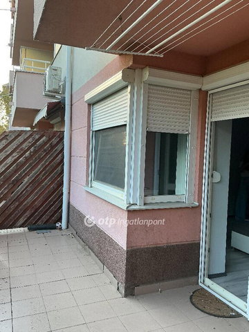 Eladó téglalakás, Nyíregyházán 54 M Ft, 1+2 szobás