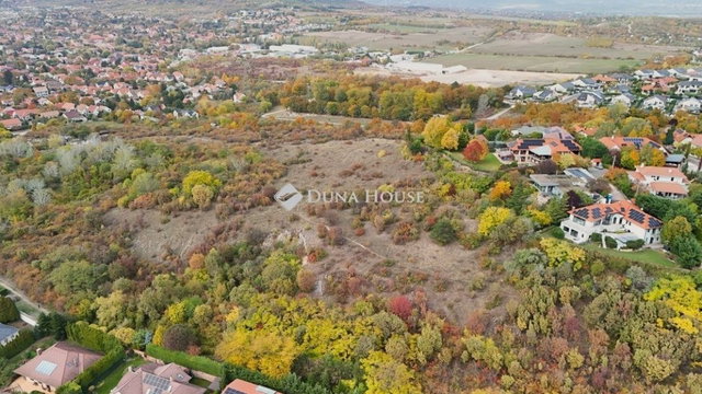 Eladó telek, Ürömön 130 M Ft / költözzbe.hu