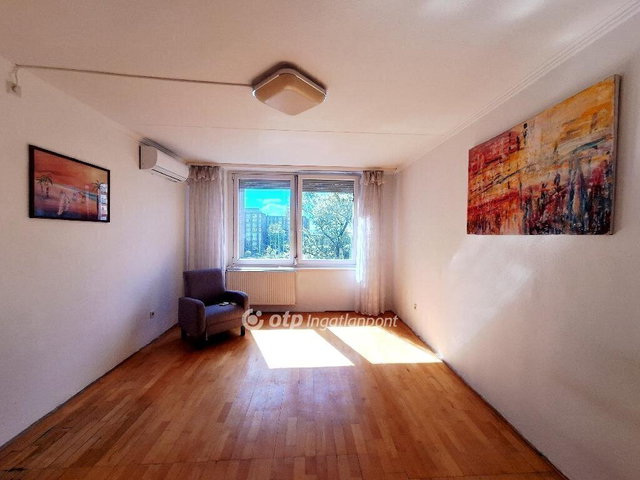 Eladó téglalakás, Budapesten, X. kerületben 64.9 M Ft, 3 szobás