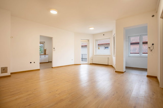 Eladó családi ház, Tinnyén, Honfoglalás utcában 148.9 M Ft