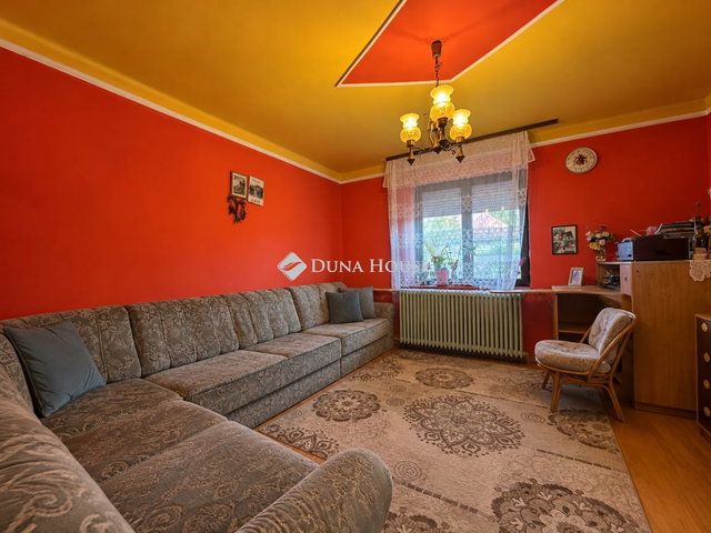 Eladó családi ház, Üllőn 154.9 M Ft, 4 szobás