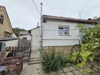 Eladó sorház, Pécsett 17.99 M Ft, 3 szobás
