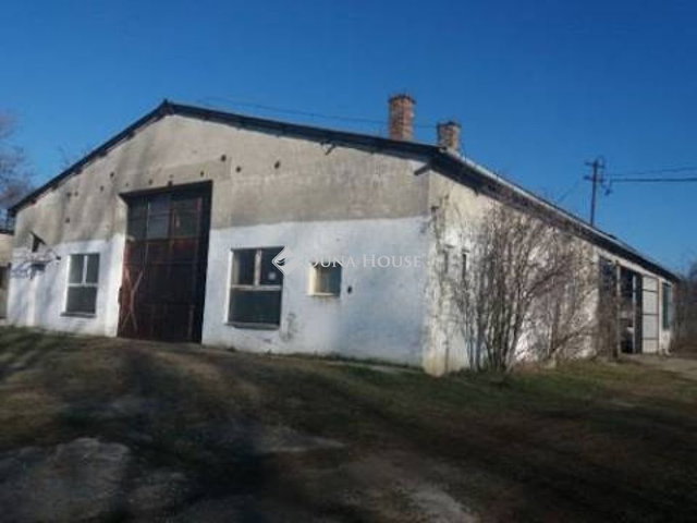 Kiadó ipari ingatlan, Bodajkon 400 E Ft / hó
