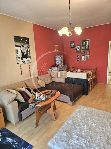 Eladó panellakás, Pécsett, Pollack Mihály utcában 43.5 M Ft